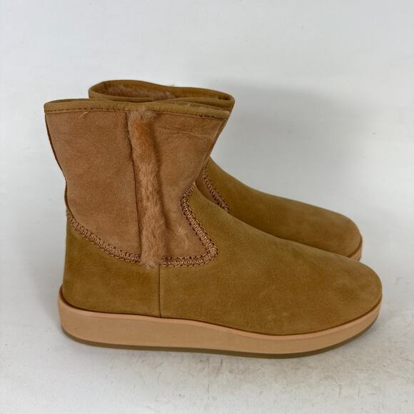 Olukai Pa'ina Hulu Winter Boot Womens 7 Brown Suede Leather Side Zip Booties NWT - Picture 2 of 9